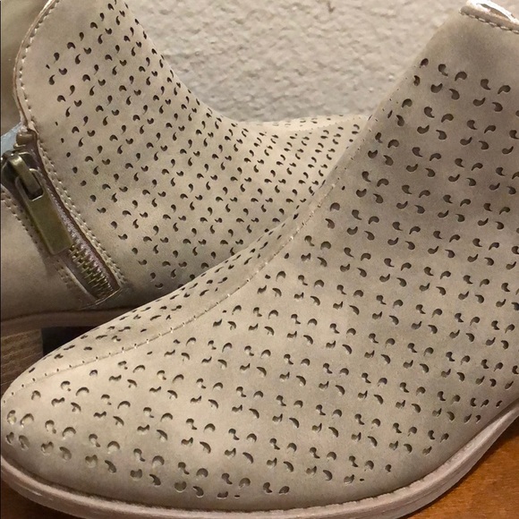 Bootie - Picture 8 of 8